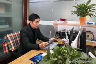 罗齐尔：队友让我打得很舒服 一切会水到渠成